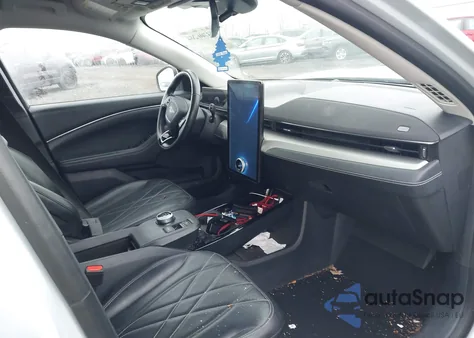 2021 Ford Mustang Mach-E Select из США, поврежденный, VIN 3FMTK1SS9MMA50471